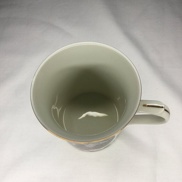 Lenox Santa of the North Forest 1996 The Magic of Christmas Mug Collection - Picture 4 of 4